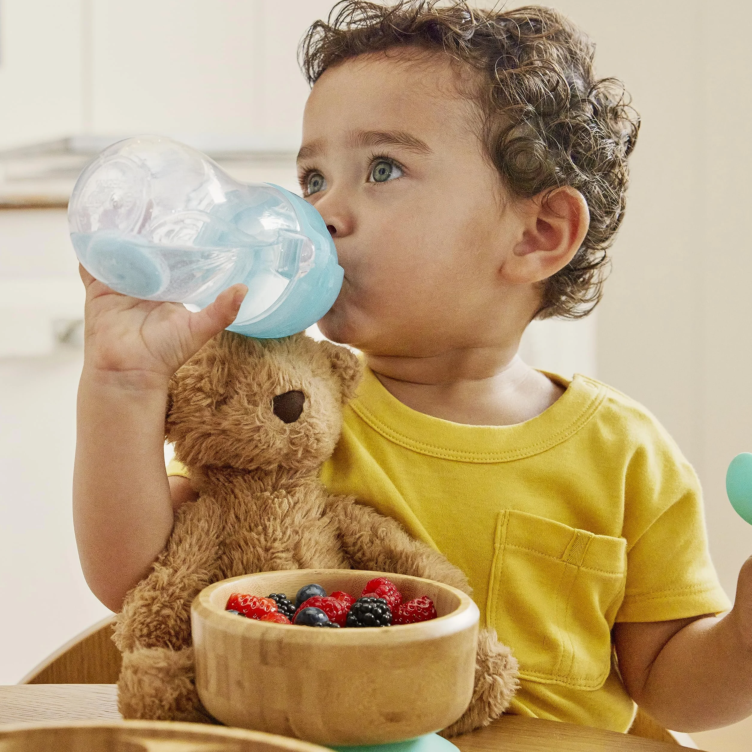 Munchkin Click Lock Set de Tazas con Pajita Tip & Sip, Tazas para Bebé y Niño Pequeño con Pajita, Libre de BPA, Sin Derrames, Tazas para Niños, 296ml, Set de 2, Verde/Azul