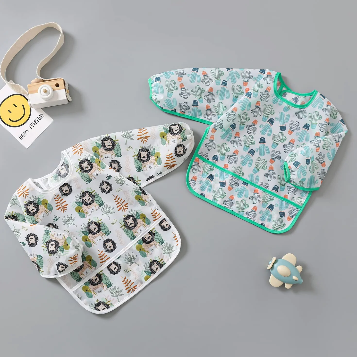 Paquete de 5 Babero con Mangas Impermeable 6-30 Meses Baberos Babetes Bebe lavables